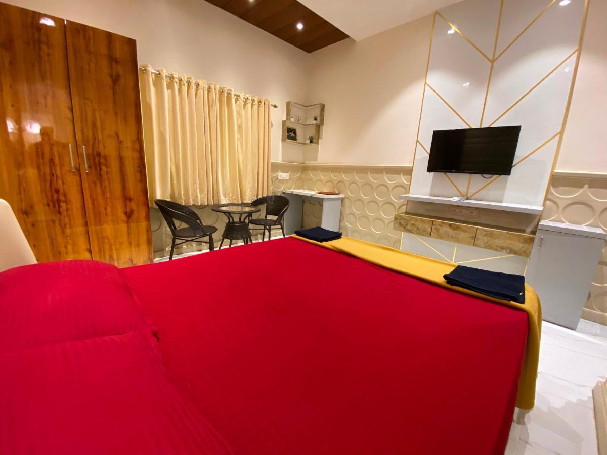 Collection O Palm Springs Beach Resort Βομβάη Εξωτερικό φωτογραφία